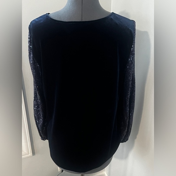 NWT Alex Evenings Sz M Formal Navy Blue Velvet Top with Sequin Long Sleeves - Picture 5 of 16